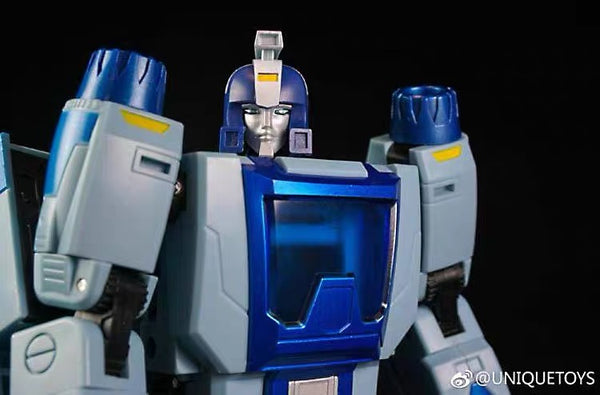 Unique Toys UT Y02 Y-02 Buzzing (Blurr) 22cm / 8.7