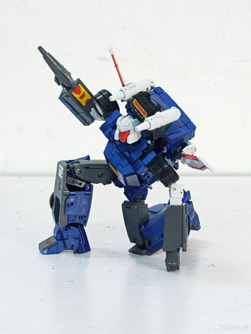 Star Toys Startoys ST02 ST-02 Not Tracks MP Scale 17.5cm / 6.9"