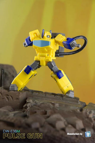 Dr.Wu & Mechanic Studio Extreme Warfare DW-E37M Leap (Cliffjumper) Shattered Glass Version/ DW-E38M Pulse Gun (Shockwave)  2 in 1 set 4.5cm