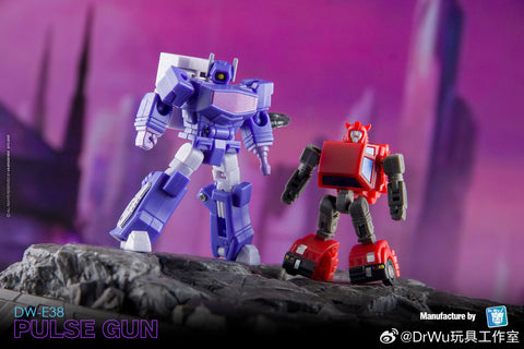 Dr.Wu & Mechanic Studio Extreme Warfare DW-E37 Leap (Cliffjumper) / DW-E38 Pulse Gun (Shockwave) 2 in 1 set 4.5cm