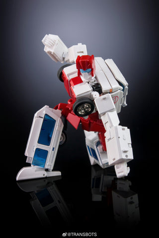 XTransbots MX-31 MX31 Paragon (First Aid, Defensor Combiner)  X-transbots 18cm / 7"