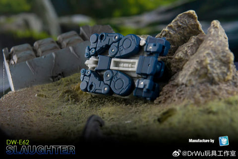 Dr.Wu DW-E61 Brutality & E62 Slaugher (Slugfest and Overkill, 2 in 1 Mini-Cassette Warriors ) for WFC Siege Soundwave / Blaster Dr Wu