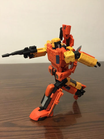 Unique Toys UT  Y03 Y-03 Sworder Sandstorm 20cm / 7.9"