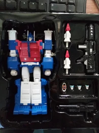 Papa Toys PPT05 PPT 05 Ultra Magnus Pocket Size 11cm