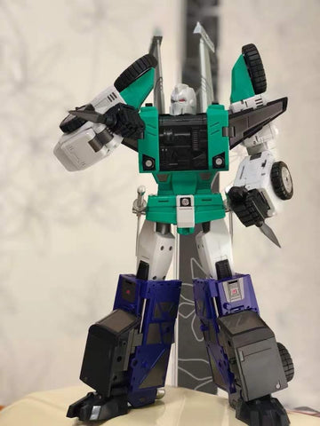 DX9 Toys D10G Hanzo (Sixshot) (G1 Retro Color, Green Chest) 27 cm / 10.5cm