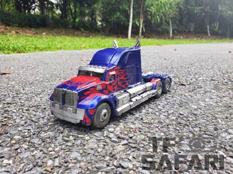 【Deluxe Ver.】 Toyworld TW-F01 TWF01 Tactics Waistcoat (Knight Orion, Optimus Prime) the Last Knight TLK Deluxe Version 28cm / 11"
