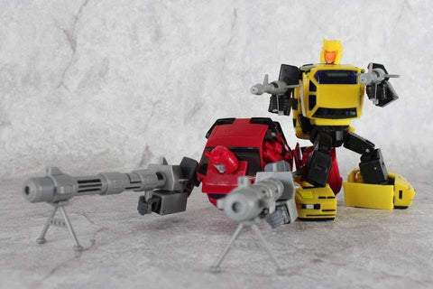 Xtransbots XTB MM-X Toro MM-XI Coprimozzo (Cliffjumper, Hubcup, MP Scale) X-transbots