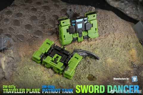 Dr.Wu Sword Dancer DW-E07B DW-E07G Traveler Plane DW-E08B DW-E08G Patriot Tank (G1 Slamdance 2 in 1 Mini-Cassette Warriors ) for WFC Kingdom / Legacy Blaster Dr Wu Upgrade Kit (Black & Green Version)
