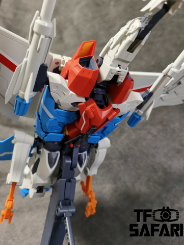 TT Hongli Model PF-01 PF01 Red Falcn (Starscream) 27cm / 10.5"