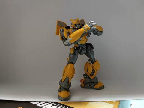 Trumpeter Transformers Bumblebee Smart Model Kit ( Beetle version from Bumblebee movie ) 9.2cm / 3.6"