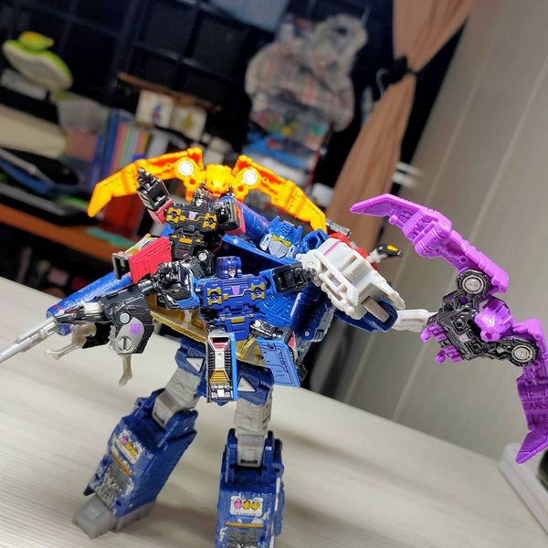 Transformers Generations Selects Micromaster WFC-GS10 Soundwave