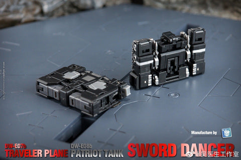 Dr.Wu Sword Dancer DW-E07B DW-E07G Traveler Plane DW-E08B DW-E08G Patriot Tank (G1 Slamdance 2 in 1 Mini-Cassette Warriors ) for WFC Kingdom / Legacy Blaster Dr Wu Upgrade Kit (Black & Green Version)