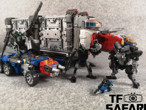 Emonster EM01/EM02/EM03 Power Suit (Diaclone line size) 1:60