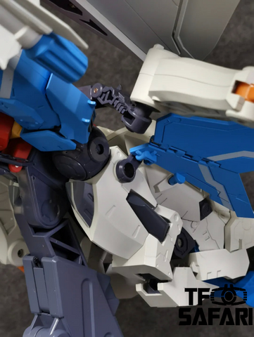 TT Hongli Model PF-01 PF01 Red Falcn (Starscream) 27cm / 10.5"