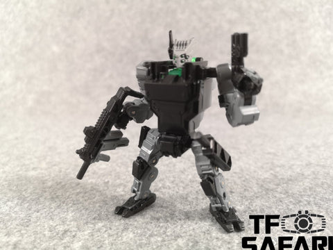 Emonster EM01/EM02/EM03 Power Suit (Diaclone line size) 1:60