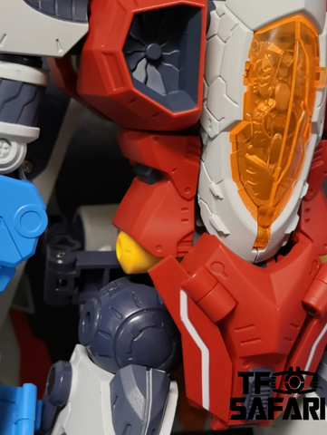 TT Hongli Model PF-01 PF01 Red Falcn (Starscream) 27cm / 10.5"