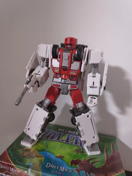 Generation Toy GT GT-08C GT08C Bulance ( First Aid, Defensor