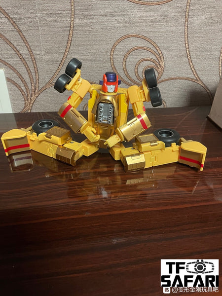 DX9 Toys D17 Guiliano（Dragship, Stunticons, Menasor）21cm / 8.3