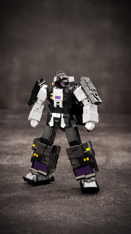 【Pre-Order】Iron Factory IF EX80 EX-80 Bousoubanchou Iron Samurai (IDW Motormaster / Menasor)