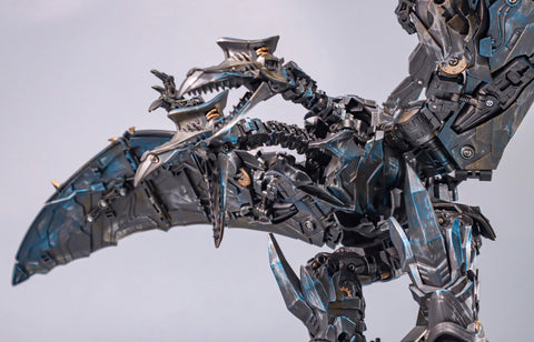 【Pre-Order】4th Party BAIWEI BW TW-1104 TW1104 (Oversized KO AOE Dinobot Strafe / Swoop 27cm / 10.7"
