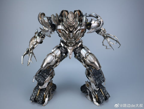 4th Party No Brand  NB ME-005 ME005 Oversized KO Threezero RotF Revenge of the Fallen Megatron (Oversized Version) 32.5cm / 12.8"