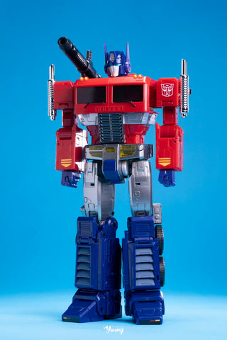 Takara Tomy Masterpiece MPG-17 MPG17 Optimus Prime 4.0 Style Gen