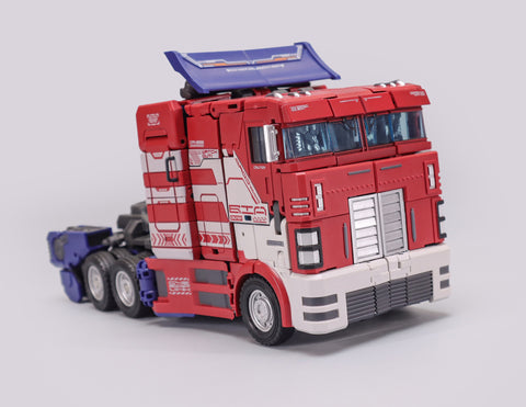 G-Creation GDW-01A GDW01A Ultra Maxmas (IDW Optimus Prime) Reissue Version 22cm / 8.6"