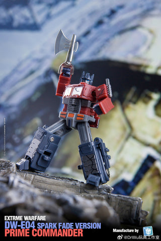Dr.Wu DW-E04 DWE04 Prime Commander w/ Trailer (G1 Optimus Prime) Spark Fade Version 6cm / 2.4”