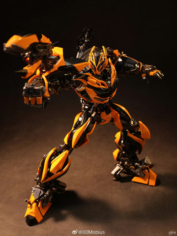 【Incoming】4th Party No Brand  NB CM006 CM-006 AoE Age of Extinction DLX Bumblebee (Non-Transformable) 22cm /8.5“