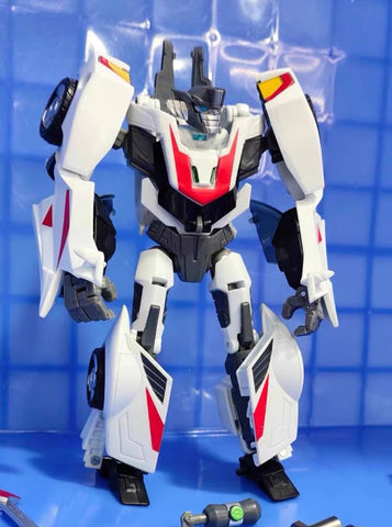 Gear Factory (Aka APC Toys) GF01 GF-01 (APC010) Wander Warrior ( TFP Wheeljack)