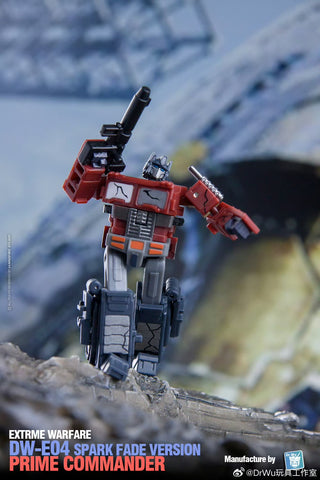 Dr.Wu DW-E04 DWE04 Prime Commander w/ Trailer (G1 Optimus Prime) Spark Fade Version 6cm / 2.4”