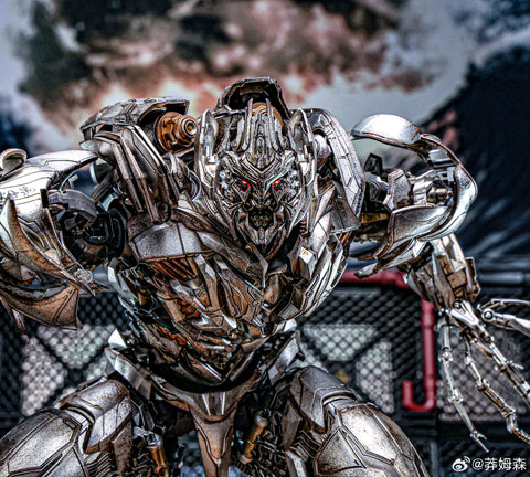 4th Party No Brand  NB ME-005 ME005 Oversized KO Threezero RotF Revenge of the Fallen Megatron (Oversized Version) 32.5cm / 12.8"