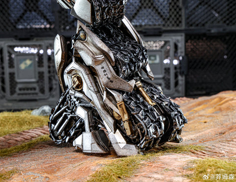 4th Party No Brand  NB ME-005 ME005 Oversized KO Threezero RotF Revenge of the Fallen Megatron (Oversized Version) 32.5cm / 12.8"