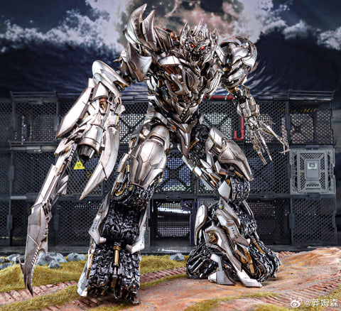 4th Party No Brand  NB ME-005 ME005 Oversized KO Threezero RotF Revenge of the Fallen Megatron (Oversized Version) 32.5cm / 12.8"