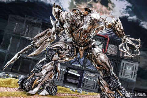 4th Party No Brand  NB ME-005 ME005 Oversized KO Threezero RotF Revenge of the Fallen Megatron (Oversized Version) 32.5cm / 12.8"