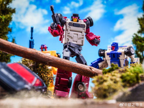 【Pre-Order】NA NewAge H38 H-38 Bullitt (Dead End, Menasor Combiner) New Age 10cm / 4"