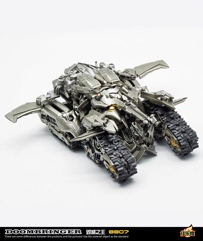 4th party Kight GYH Toys 8807 Doombringer (KO Studio Series RotF Rise of the Fallen SS13 Megatron) 18cm / 7"