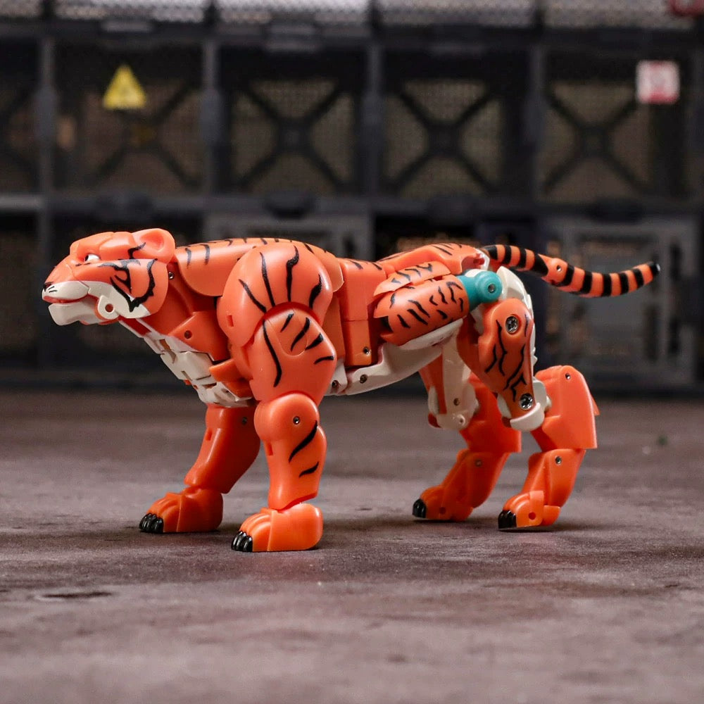 Robot Rambie Giant - The Great UFO War - Takemi Red Tiger Robot Rambie Giant - The Great UFO War - Takemi Red Tiger