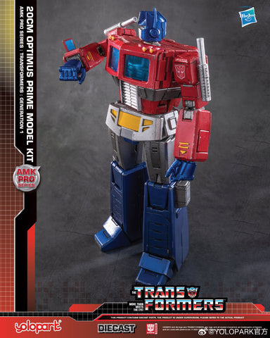 Yolopark AMK Pro Series G1 Optimus Prime Pre-Assembled Model Kit 20cm / 8"