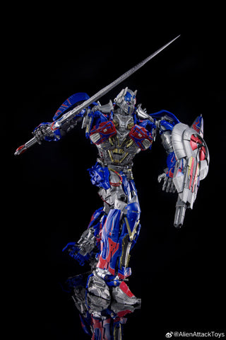 AlienAttack Toys AAT-02 AAT02 / AAT-02M AAT02M King of Kavaliers (TLK Bayverse Optimus Prime) 29cm / 11.4"