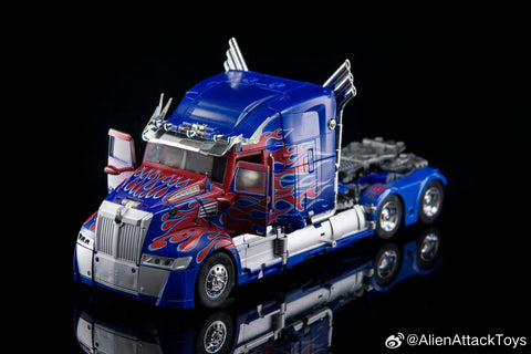 AlienAttack Toys AAT-02 AAT02 / AAT-02M AAT02M King of Kavaliers (TLK Bayverse Optimus Prime) 29cm / 11.4"