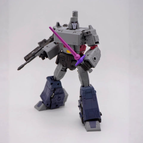 4th party NB No Brand ST04 ST-04 Megatank ( 1:1 KO SS86 Tank Megatron) 21.5cm / 8.5"