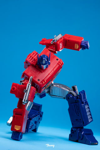 Takara Tomy Masterpiece MPG-17 MPG17 Optimus Prime 4.0 Style Gen