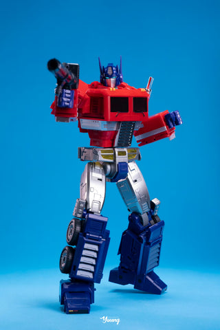 Takara Tomy Masterpiece MPG-17 MPG17 Optimus Prime 4.0 Style Gen