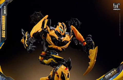 【Pre-Order】 Unique Toys UT R-11 R11 Buzz Guardian (Modified AOE Stinger-mold Bumblebee) 21cm / 8.3"