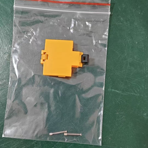 Toyboy (Wanjuzai Toys) W01 W-01 HXZ Huangxiaozai (RotB Rise of the Beast Bumblebee) DLX Scale 21.3cm / 8.4"