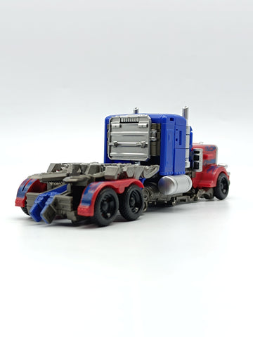 4th party BW BAIWEI TW1022 Optimus Prime (Modified KO SS32 / SS44) & Weapon Set 17.5cm / 6.9"