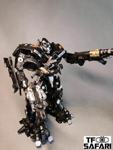 4th Party Black Apple M-06 M06（KO Not MPM06 MPM-06）Masterpiece Ironhide Oversized (Black Apple Alloy Modified version / Black Box)