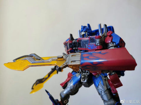 4th party BW BAIWEI TW1022 Optimus Prime (Modified KO SS32 / SS44) & Weapon Set 17.5cm / 6.9"