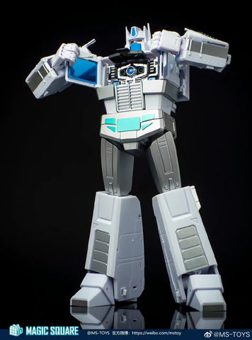 Magic Square MS-Toys MS-02W MS02W Star Commander ( Optimus Prime 2.0 Version Armorless Ultra Magnus) MP Size 25cm / 9.8"